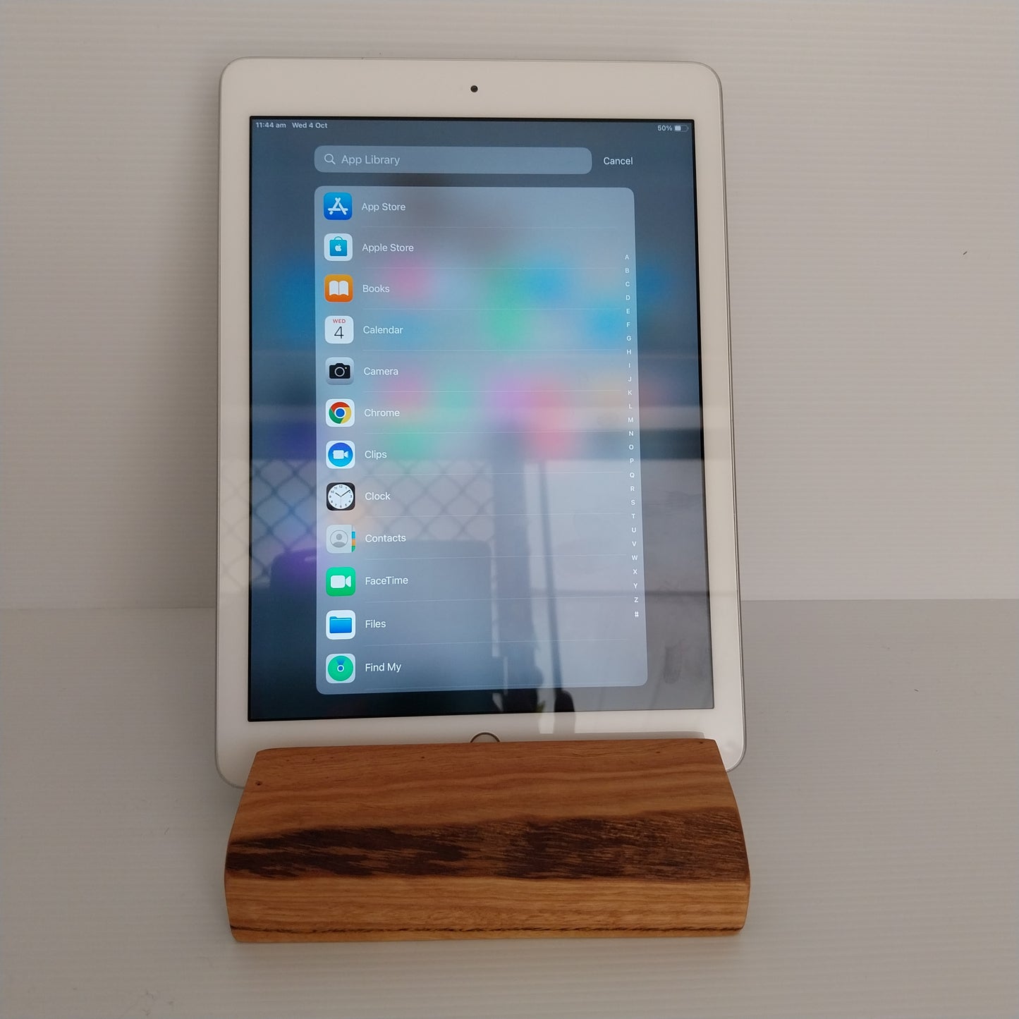 Ipad Stand - Tuart