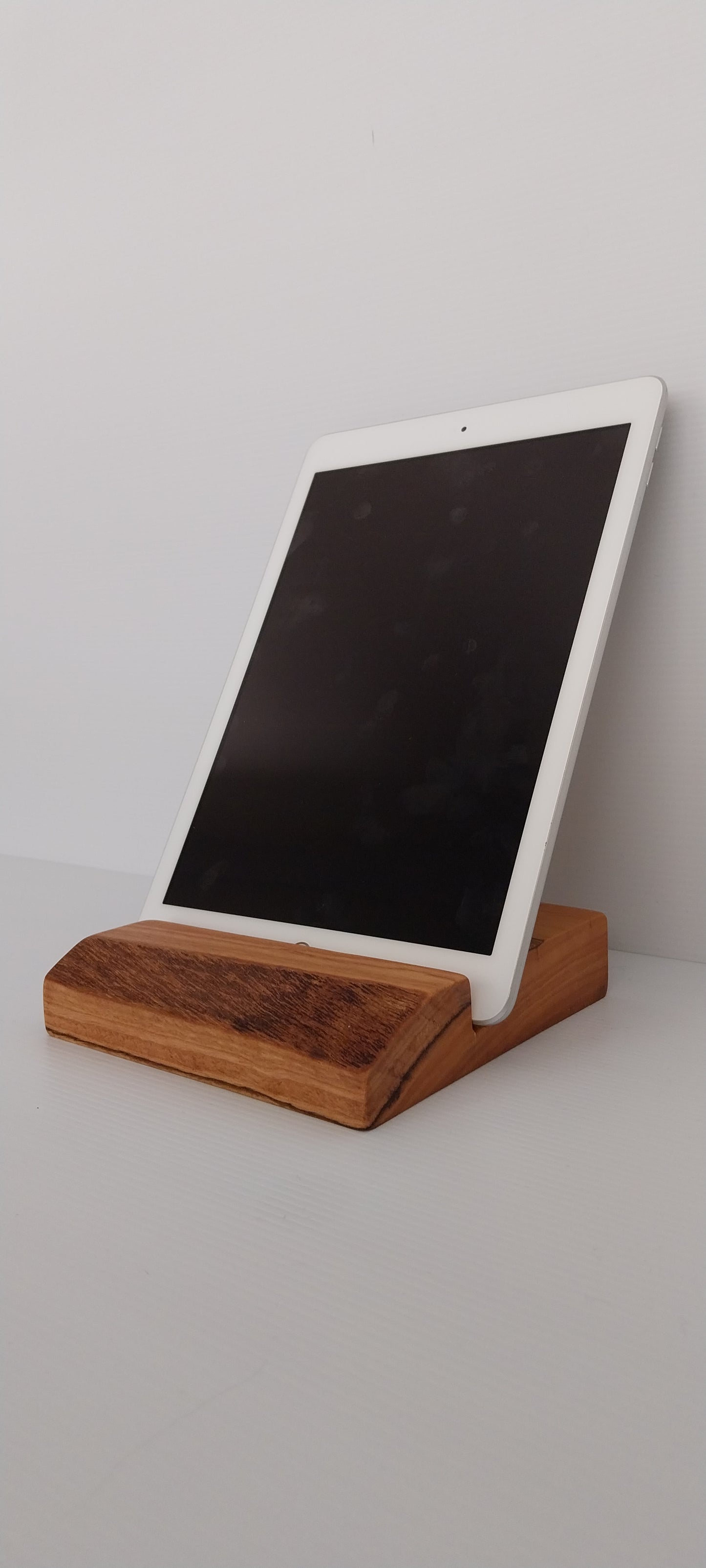 Ipad Stand - Tuart