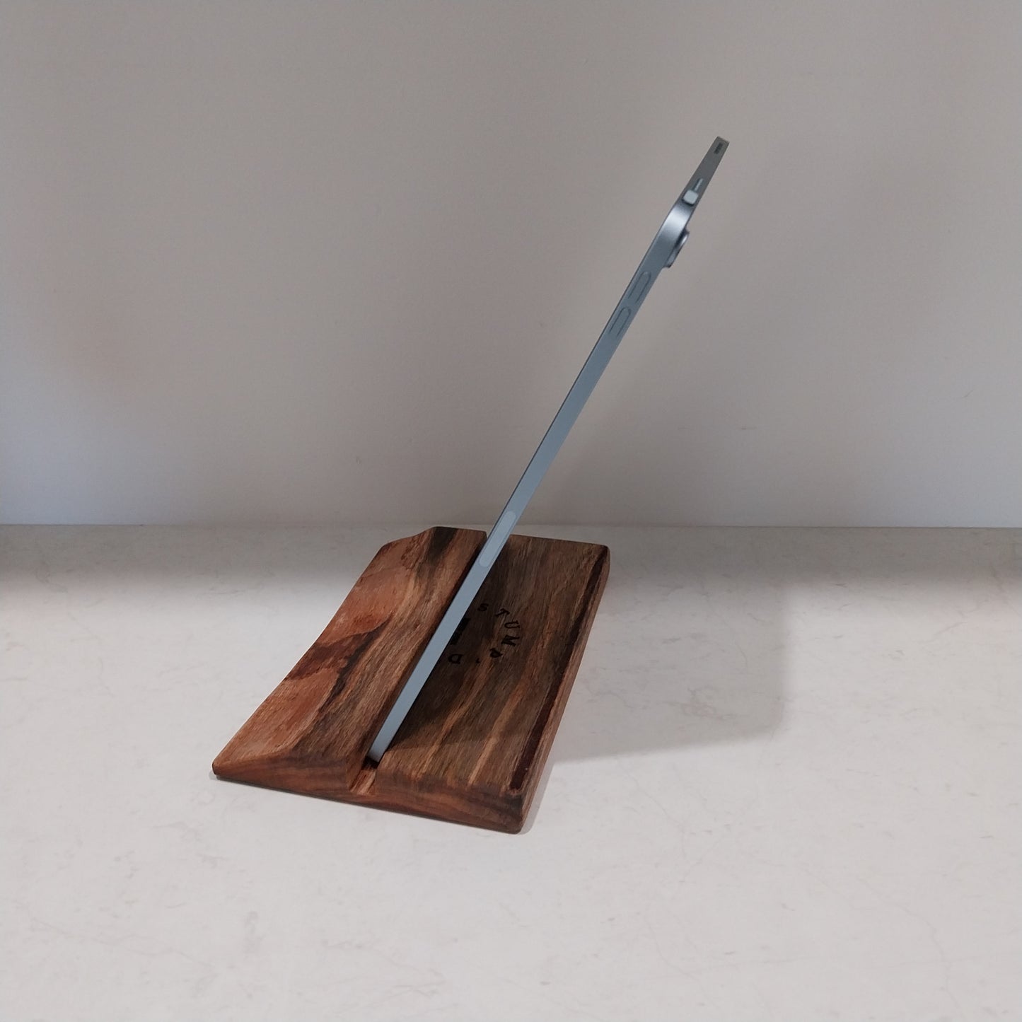 Ipad Stand - Tasmanian Blackwood - Live Edge