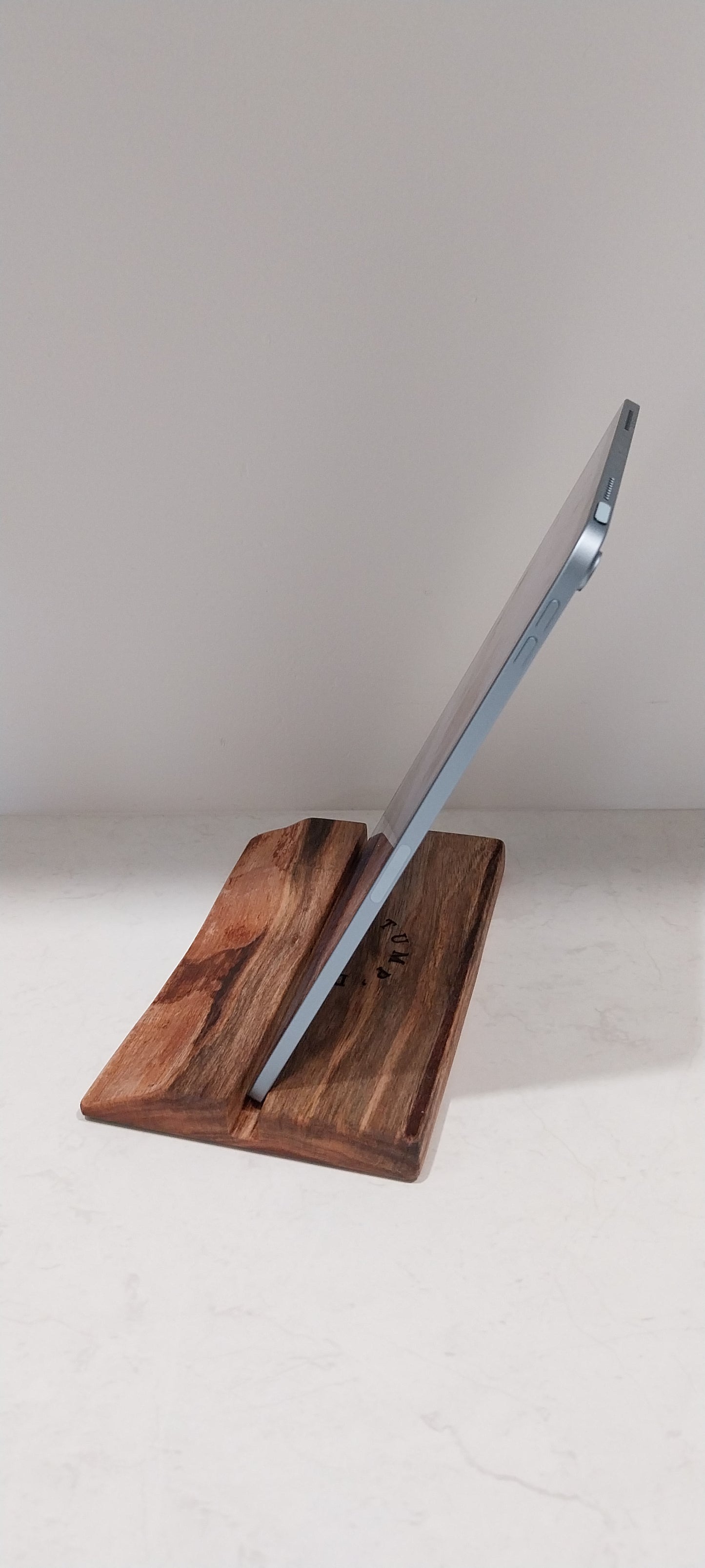 Ipad Stand - Tasmanian Blackwood - Live Edge